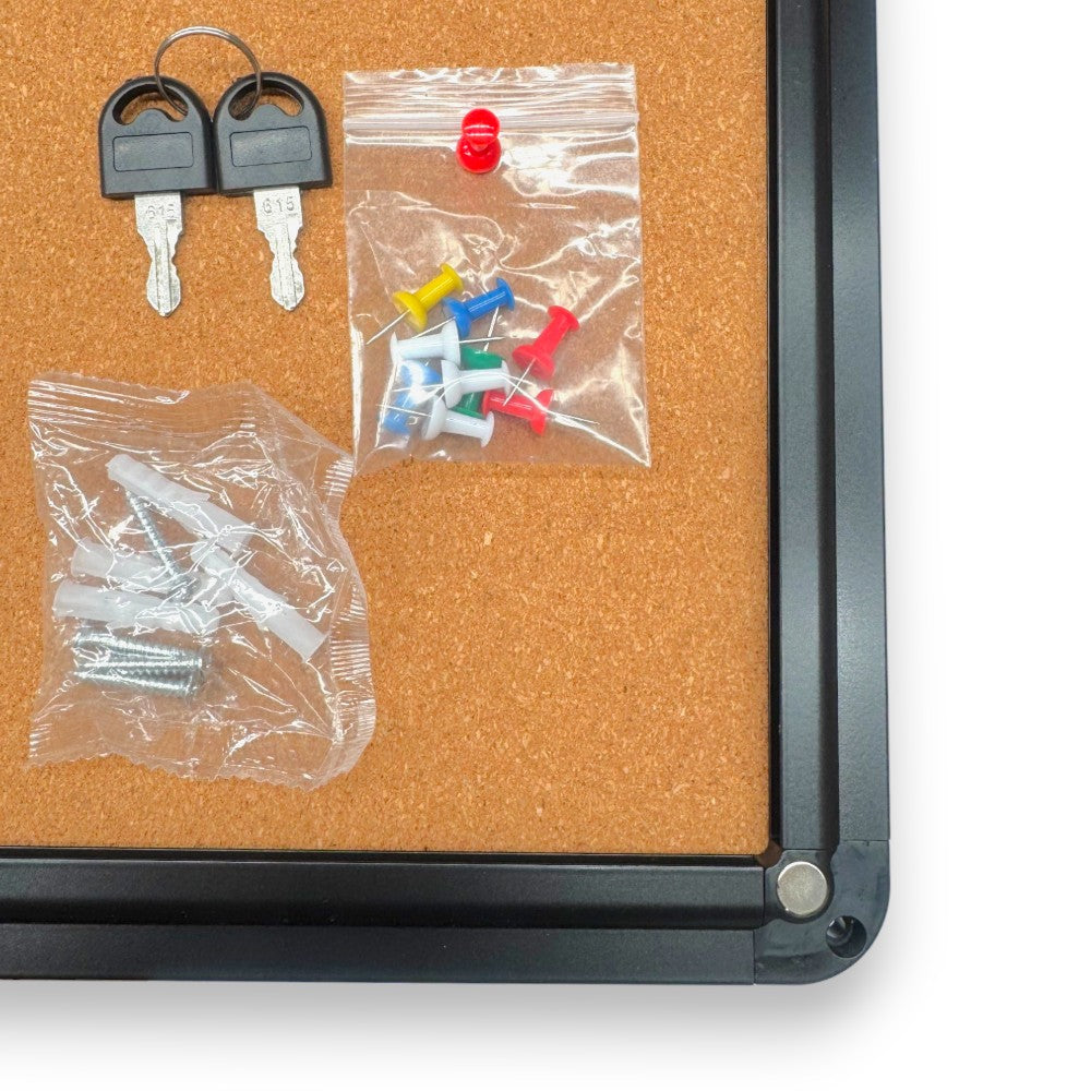 Enclosed Cork Board 8xA4 Indoor Black