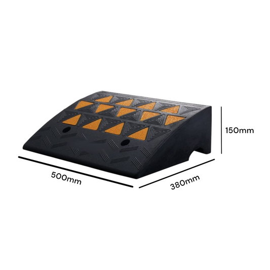 Kerb Ramp Rubber High-Vis Reflectors – 150mm High