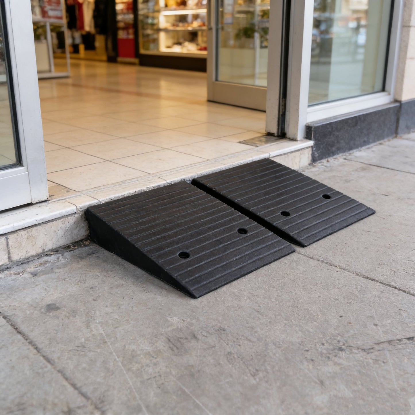 Rubber Access Ramp 500×800×140mm – Threshold & Kerb Access, 20 Tonne