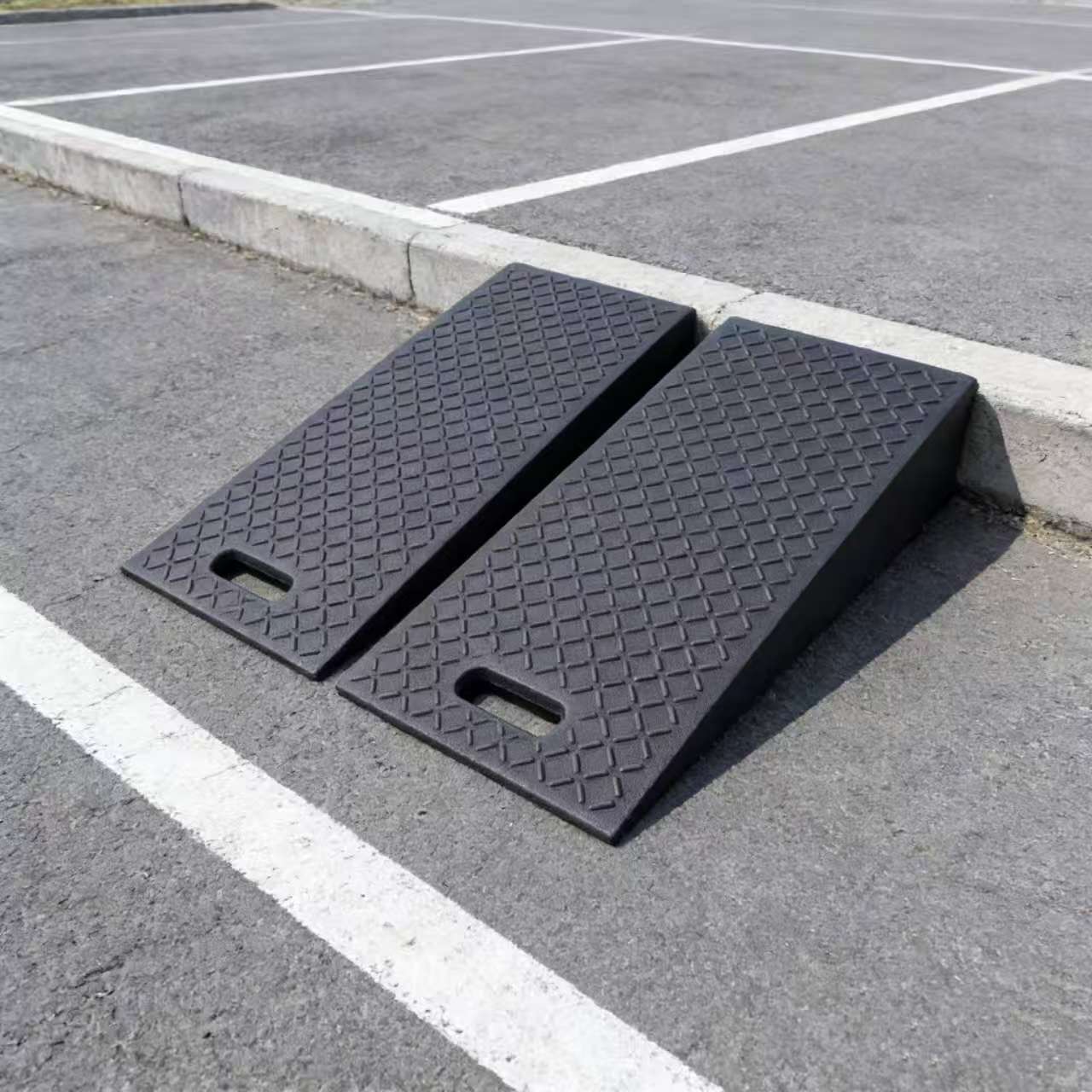 190mm Rubber Access Ramp – Portable, Non-Slip, 20 Tonne Heavy Duty
