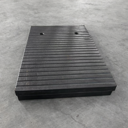 Rubber Access Ramp 500×800×120mm – Threshold & Kerb Access, 20 Tonne