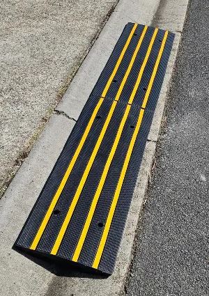 Driveway Kerb Ramp Rubber 1.2m Section