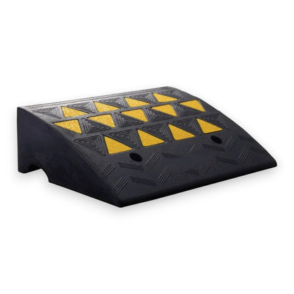 Kerb Ramp Rubber High-Vis Reflectors – 150mm High