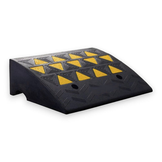 Kerb Ramp Rubber High-Vis Reflectors – 150mm High