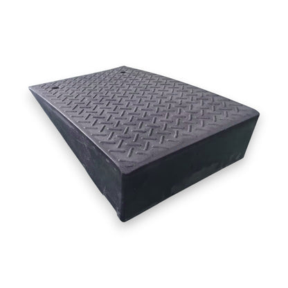 Rubber Access Ramp 500×800×160mm – Kerb & Loading Access, 20 Tonne